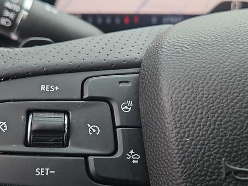 Used 2024 Cadillac XT4 Sport AWD/4WD image 13