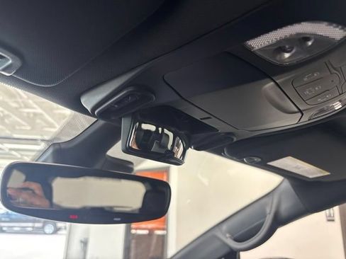 New 2027 Chrysler Pacifica Limited AWD/4WD image 48