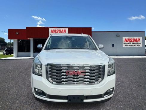 Used 2018 GMC Yukon XL Denali w/ Denali Ultimate Package image 2