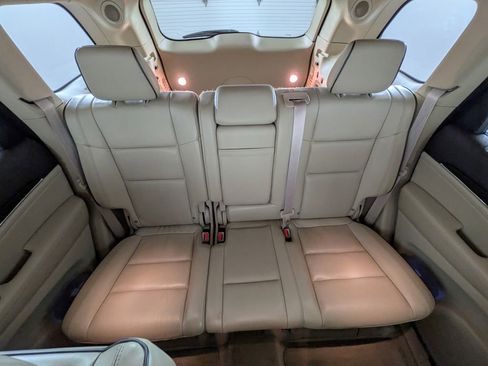 Used 2018 Jeep Grand Cherokee Overland image 31