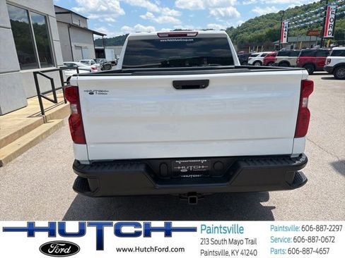 Used 2025 Chevrolet Silverado 1500 W/T AWD/4WD image 4