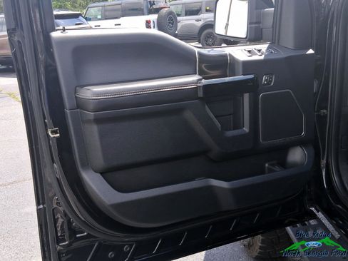 Used 2019 Ford F150 Raptor w/ Equipment Group 802A Luxury AWD/4WD image 11