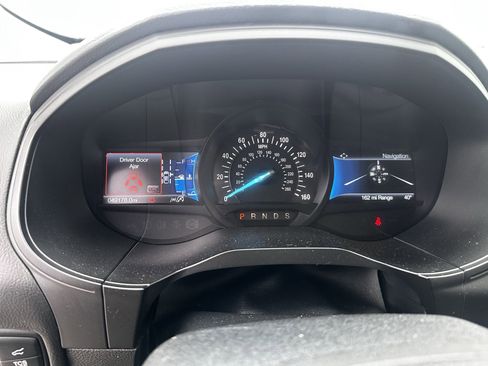 Used 2022 Ford Edge SEL w/ Cold Weather Package image 6