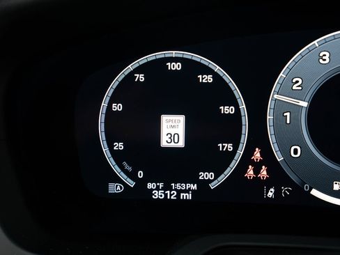 Used 2025 Porsche 911 Carrera RWD image 18
