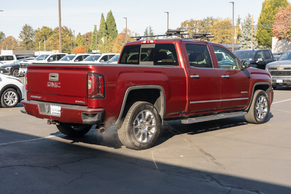 Used 2017 GMC Sierra 1500 Denali AWD/4WD image 6
