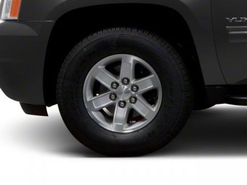 Used 2012 GMC Yukon XL SLT w/ SLT-2 Equipment Package image 14