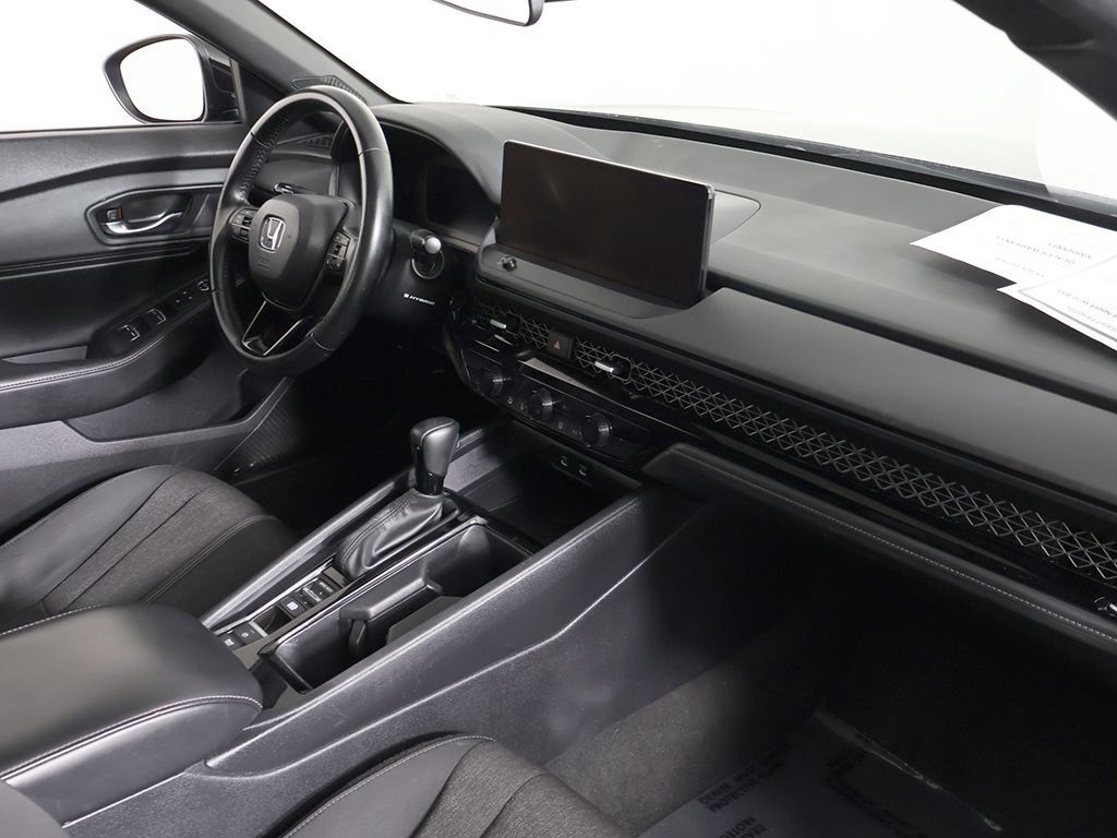 Used 2023 Honda Accord Sport image 26