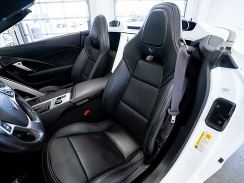 Used 2014 Chevrolet Corvette Stingray Convertible w/ 2LT Preferred Equipment Group RWD image 32