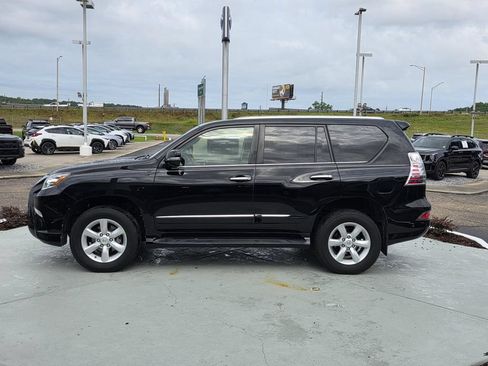 Used 2018 Lexus GX 460 w/ Navigation Package AWD/4WD image 6