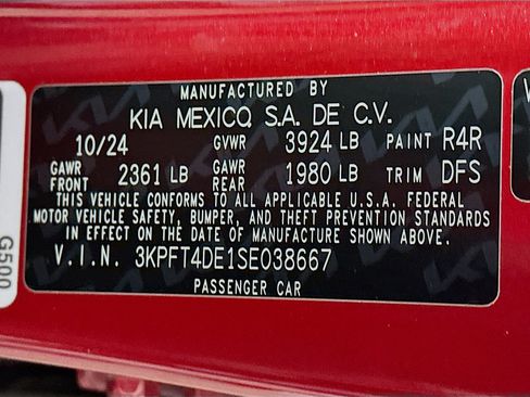 Used 2025 Kia K4 LXS image 12