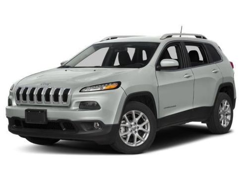 Used 2015 Jeep Cherokee Latitude w/ Cold Weather Group AWD/4WD image 1