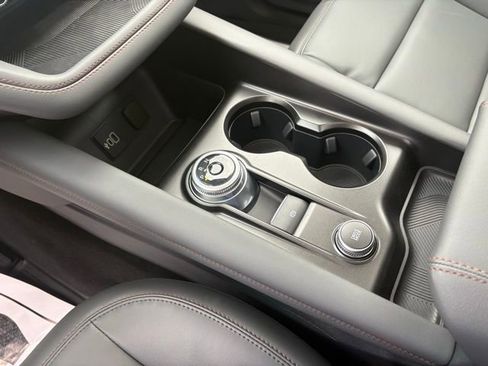 New 2026 Ford Explorer Active w/ Active Comfort Package image 23