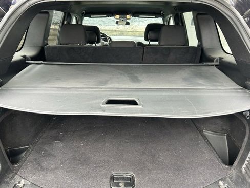 Certified 2018 Jeep Grand Cherokee Laredo image 11