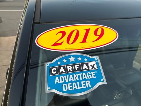 Used 2019 Chevrolet Tahoe LT image 41