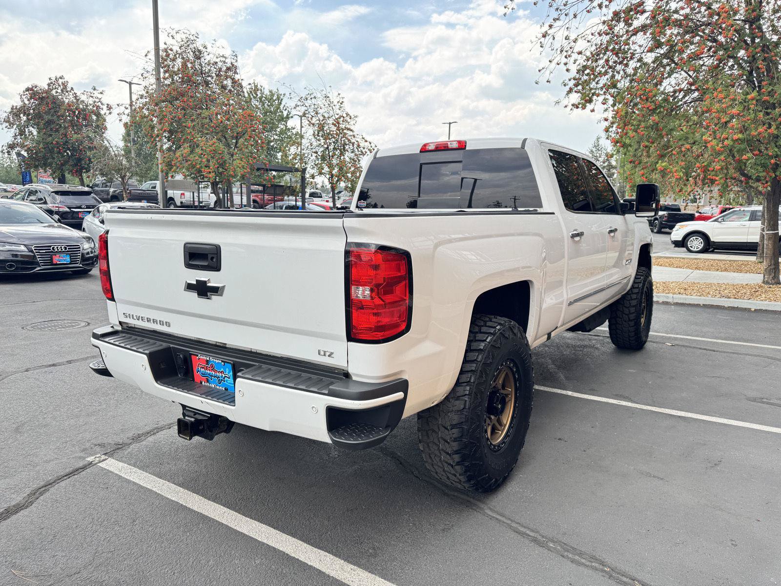 Used 2019 Chevrolet Silverado 2500 LTZ w/ Duramax Plus Package AWD/4WD image 5