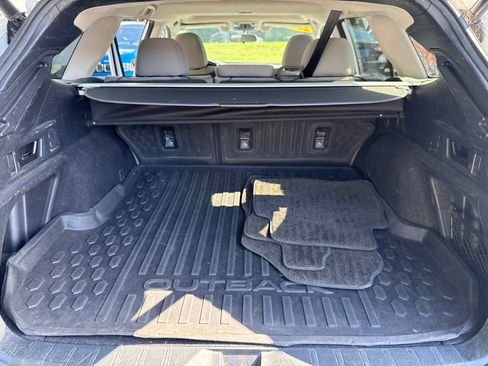 Used 2020 Subaru Outback Premium AWD/4WD image 13