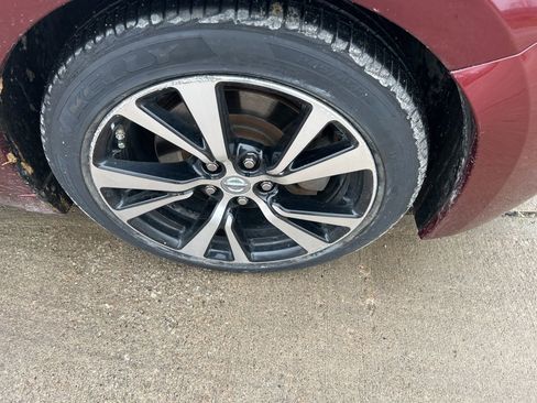 Used 2018 Nissan Maxima Platinum image 31