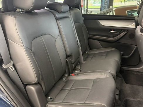 Used 2024 MAZDA CX-90 Plug-In Hybrid w/ Preferred AWD/4WD image 23