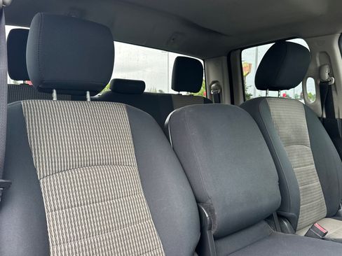 Used 2011 RAM 1500 ST w/ SXT Appearance Group AWD/4WD image 16