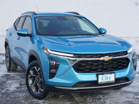 New 2026 Chevrolet Trax LT image 4