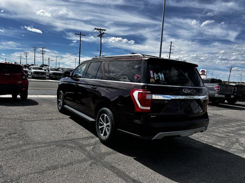 Used 2021 Ford Expedition Max XLT AWD/4WD image 3