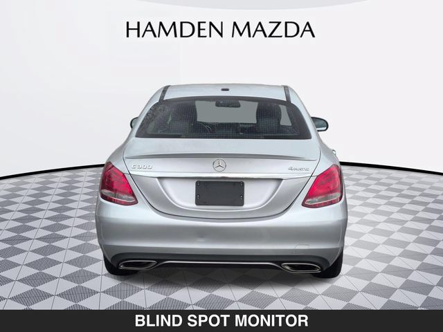 Used 2018 Mercedes-Benz C 300 4MATIC Sedan image 4