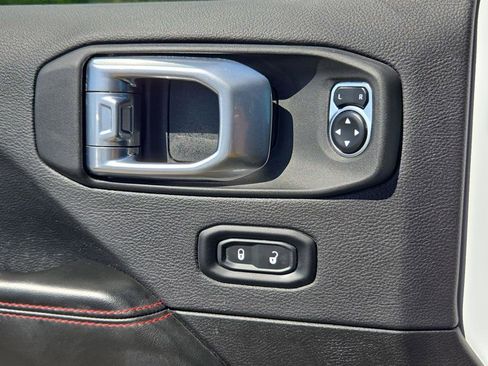 Used 2024 Jeep Gladiator Rubicon image 33