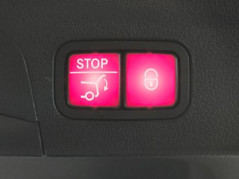 Used 2020 Mercedes-Benz GLE 350 4MATIC image 31