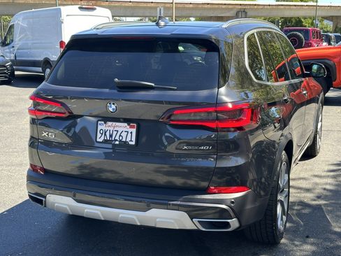 Used 2022 BMW X5 xDrive40i w/ Executive Package AWD/4WD image 9