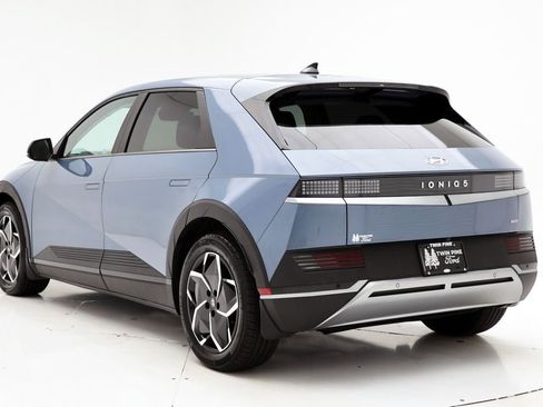 Used 2024 Hyundai Ioniq 5 SEL image 7