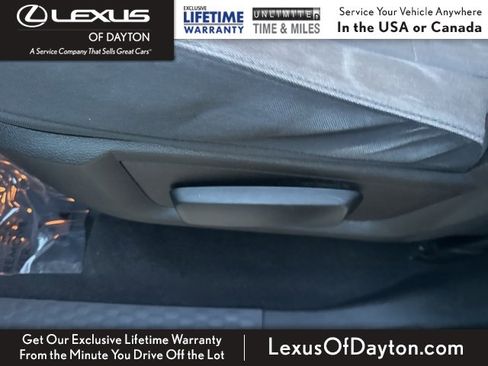 Used 2022 RAM 1500 Classic SLT image 14