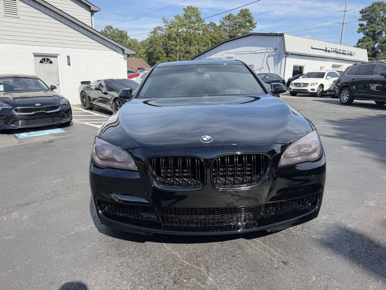 Used 2014 BMW 750Li RWD image 2