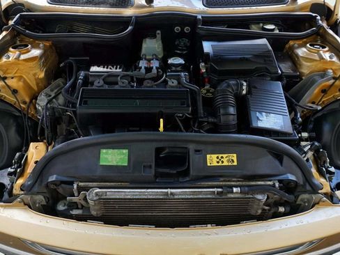 Used 2004 MINI Cooper Hardtop FWD image 10