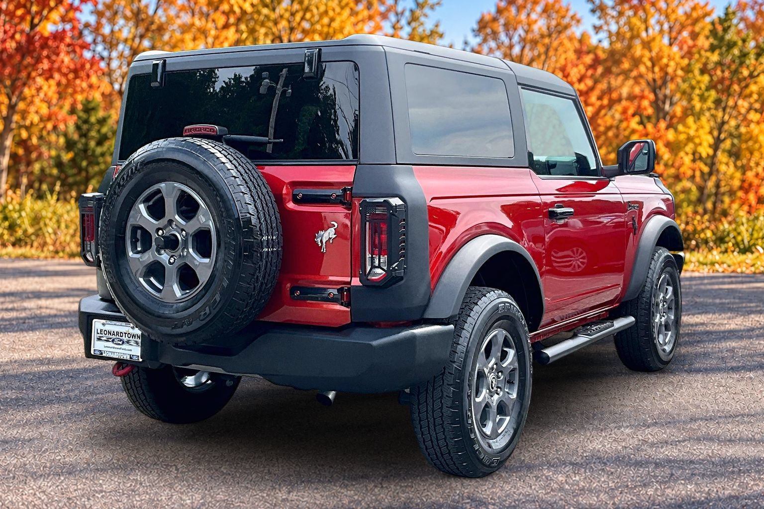 Used 2023 Ford Bronco Big Bend AWD/4WD image 2