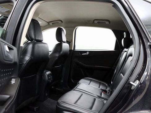 Used 2020 Ford Escape SEL image 12