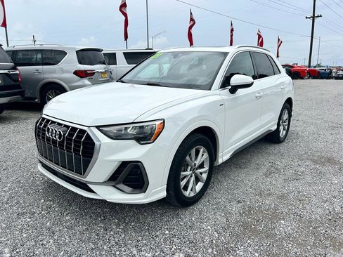 Used 2021 Audi Q3 2.0T Premium w/ Convenience Package AWD/4WD image 16