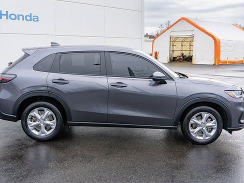 Certified 2024 Honda HR-V LX image 16