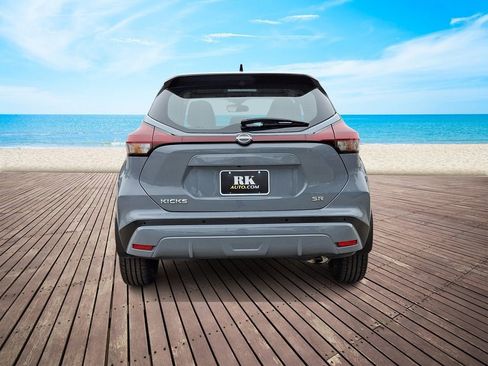 Used 2023 Nissan Kicks SR FWD image 5