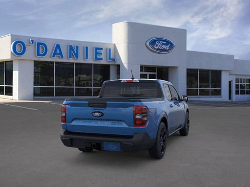 New 2026 Ford Maverick Lariat w/ Black Appearance Package image 8