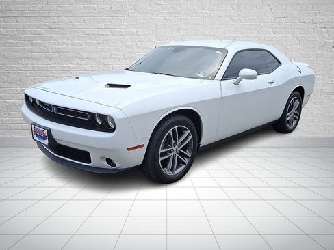 Used 2019 Dodge Challenger SXT w/ Plus Package AWD/4WD image 1