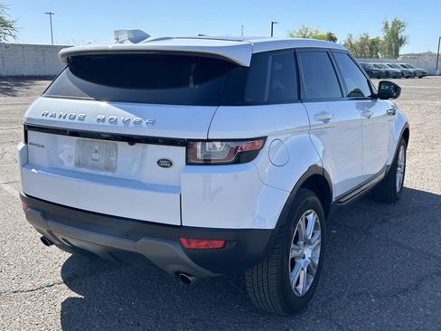 Used 2017 Land Rover Range Rover Evoque SE AWD/4WD image 5
