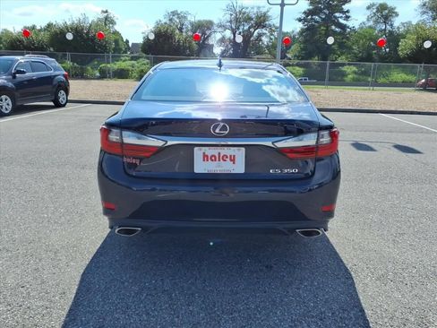 Used 2016 Lexus ES 350 w/ Luxury Package w/Wood Trim FWD image 6