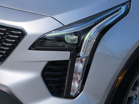 Used 2020 Cadillac XT4 Premium Luxury AWD/4WD image 9