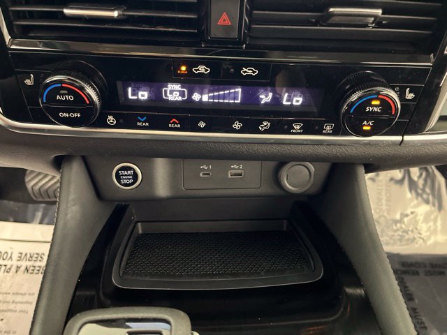 Used 2023 Nissan Rogue SL w/ SL Premium Package FWD image 28