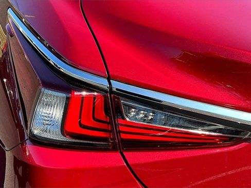 Used 2020 Lexus ES 350 w/ Premium Package image 23