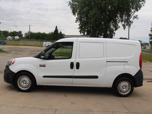 Used 2019 RAM ProMaster City Tradesman FWD image 5
