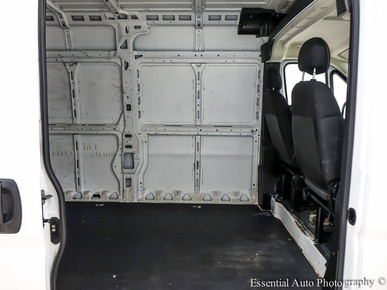 Used 2023 RAM ProMaster 2500 FWD image 18