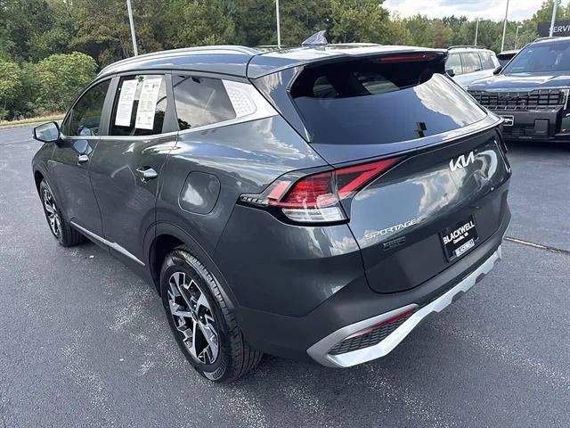 Certified 2023 Kia Sportage EX AWD/4WD image 5