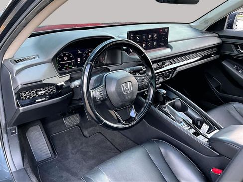 Used 2024 Honda Accord EX-L image 18