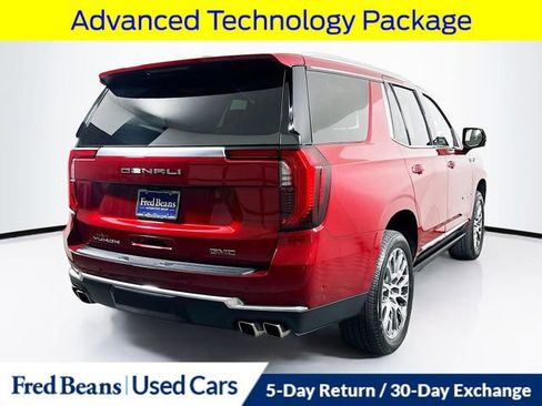 Used 2025 GMC Yukon Denali w/ Denali Reserve Package AWD/4WD image 9